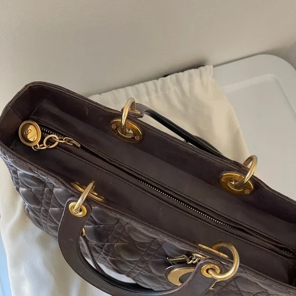 Christian Dior Lambskin Cannage Large Dark Brown Lady Dior
Shoulder Bag - Picture 3 of 11